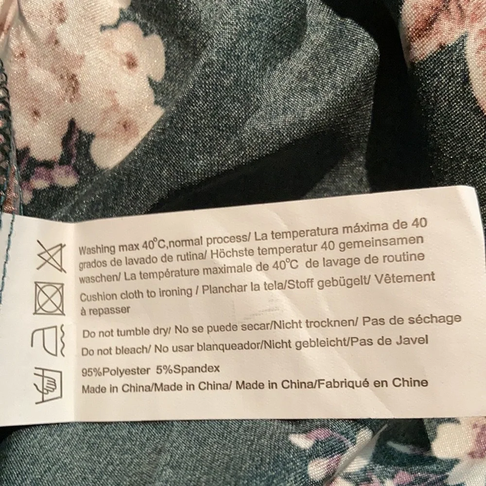 EC Ekouaer Shade of Green & White Floral Intimates Size Large - Picture 10 of 13